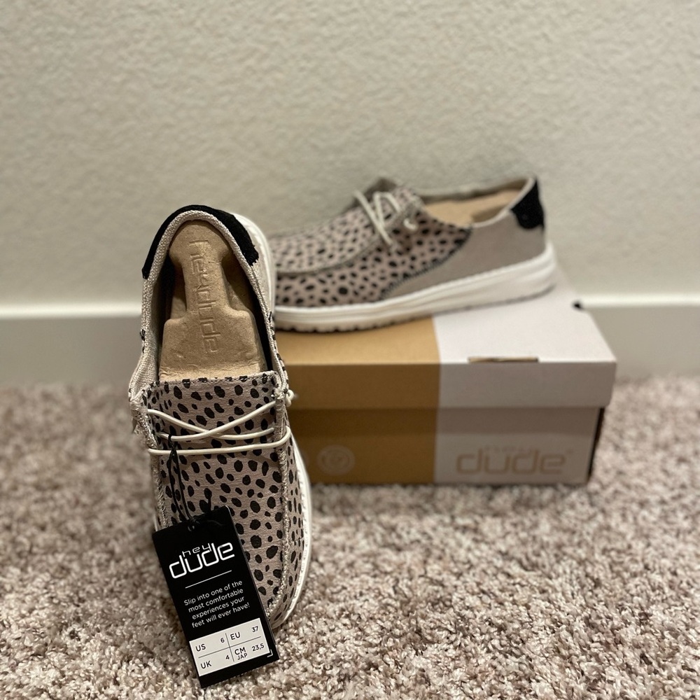 Hey Dude Wendy Tartan - Cheetah Beige - Size 6